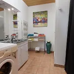 Prázdninový dům Des Vignes Au Calme, 2 Ch, Terrasse, Animaux Admis, Parking, Recharge Ve - Fr-1-584-164